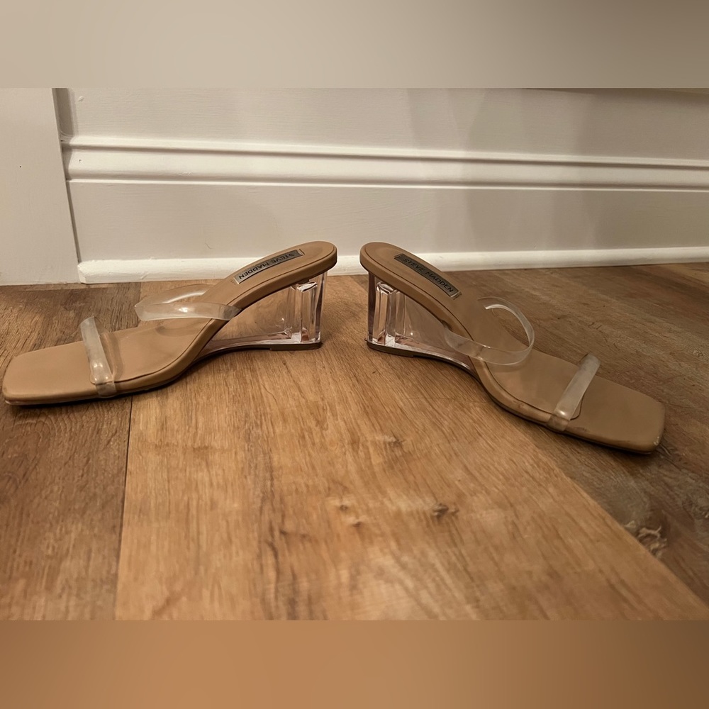 STEVE MADDEN WEDGE